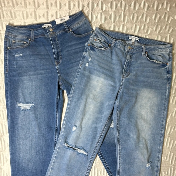 2 pair of And Now This jeans from Macys vintage straight high waisted distressed - Picture 1 of 8
